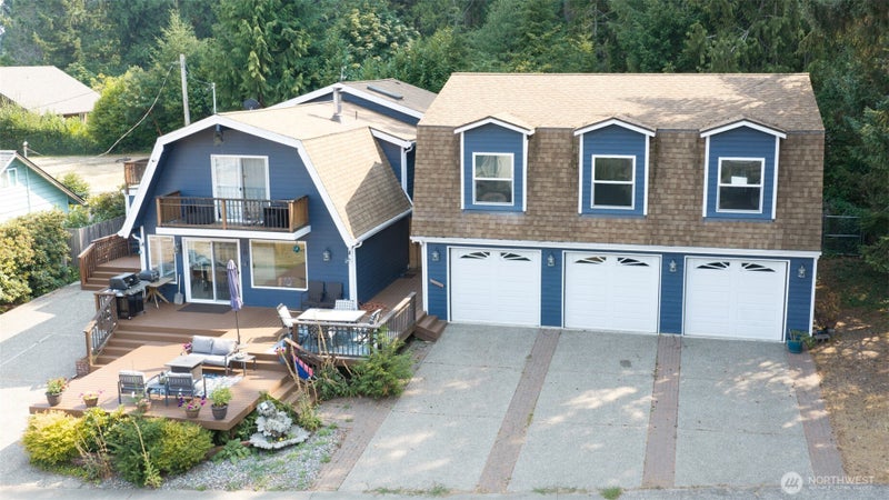 20 N Tillicum Beach Lane N