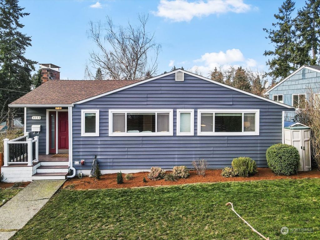 Photo of 8113 35th Avenue SW, Seattle, WA 98126 (MLS # 2192972)