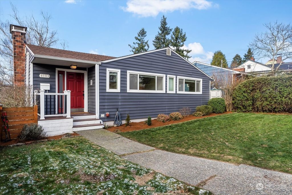 Photo of 8113 35th Avenue SW, Seattle, WA 98126 (MLS # 2192972)