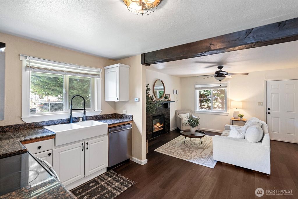 Photo of 3612 Lakehurst Drive NW, Bremerton, WA 98312 (MLS # 2526097)