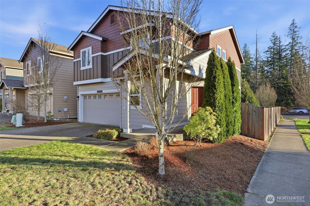 Photo of 2306 Fiddleback Street NE, Lacey, WA 98516 (MLS # 2470991)