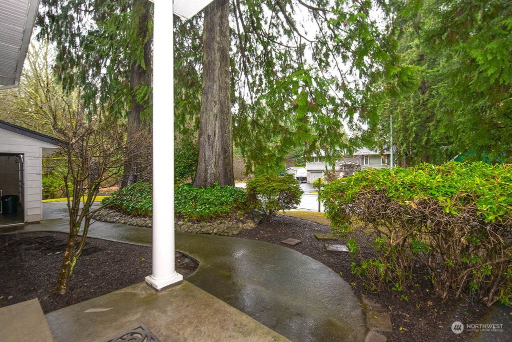 Photo of 1231 121st Avenue SE, Lake Stevens, WA 98258 (MLS # 2184688)