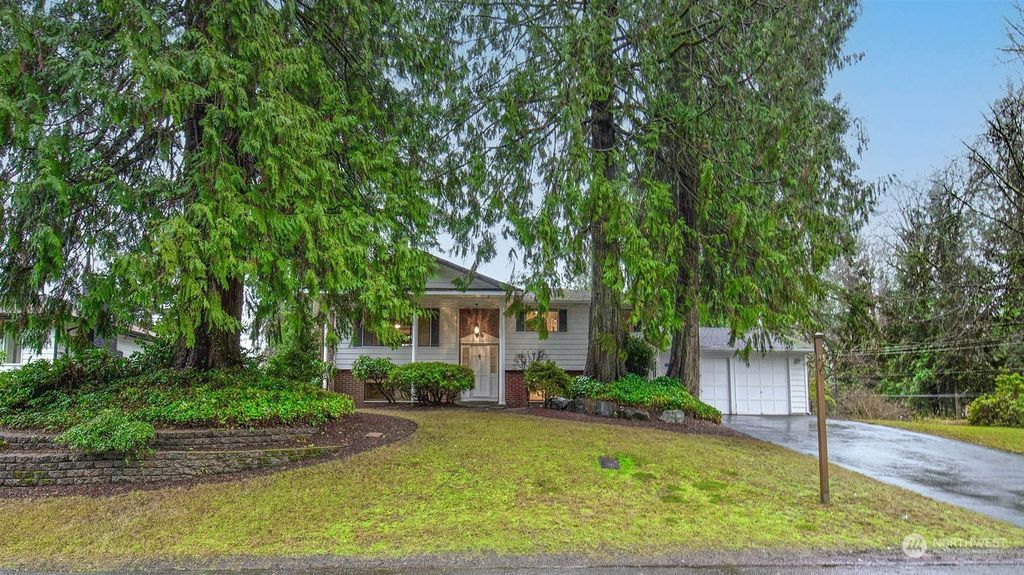 Photo of 1231 121st Avenue SE, Lake Stevens, WA 98258 (MLS # 2184688)