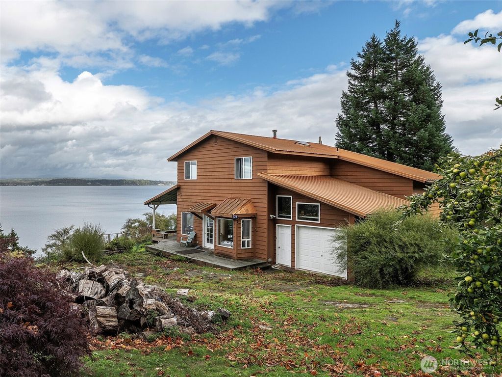 Photo of 26 Port Garden Dr Dr, Everett, WA 98206 (MLS # 2502714)