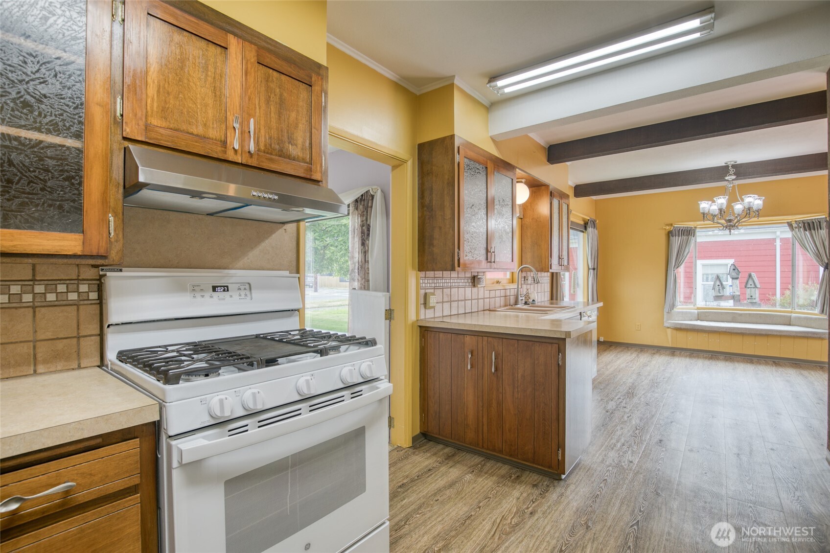 106 W Emerson Avenue