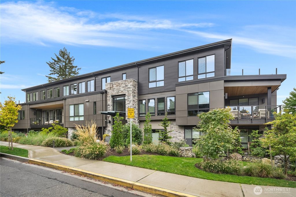 Photo of 317 5th Avenue #103, Kirkland, WA 98033 (MLS # 2439690)