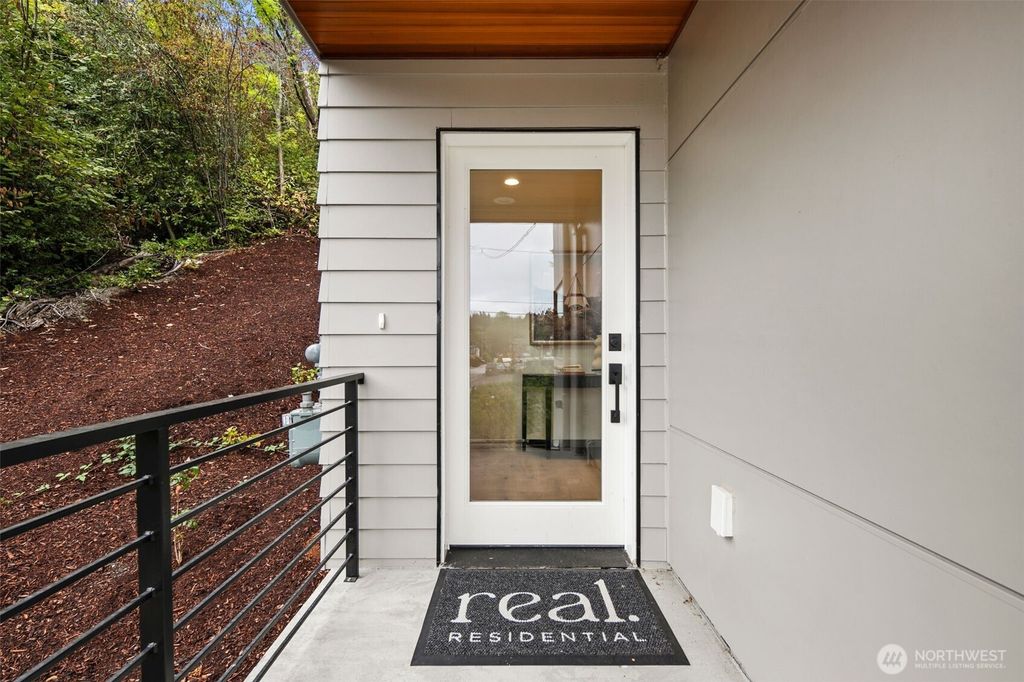 Photo of 5606 23rd Avenue SW, Seattle, WA 98106 (MLS # 2393990)