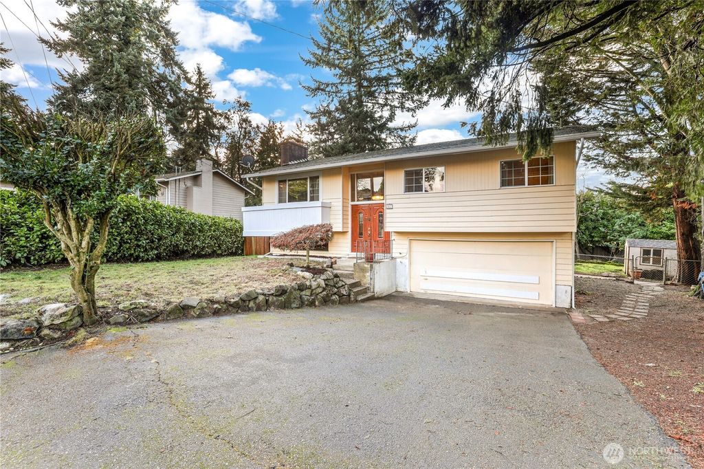 Photo of 24837 34th Avenue S, Kent, WA 98032 (MLS # 2465140)