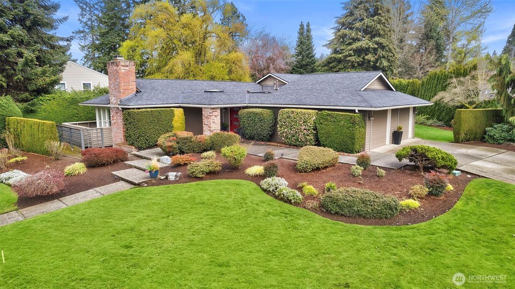 Photo of 50 Skagit Key, Bellevue, WA 98006 (MLS # 2354715)