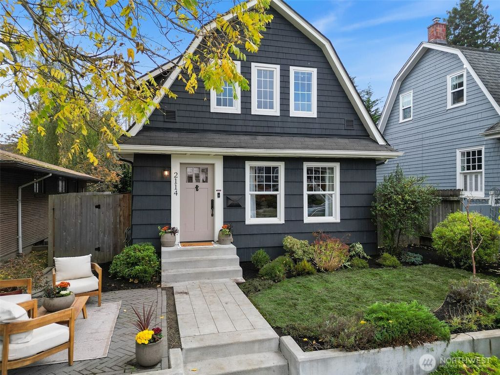 Photo of 2114 45th Avenue SW, Seattle, WA 98116 (MLS # 2446194)