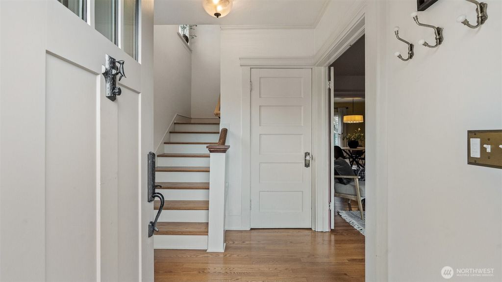 Photo of 2114 45th Avenue SW, Seattle, WA 98116 (MLS # 2446194)