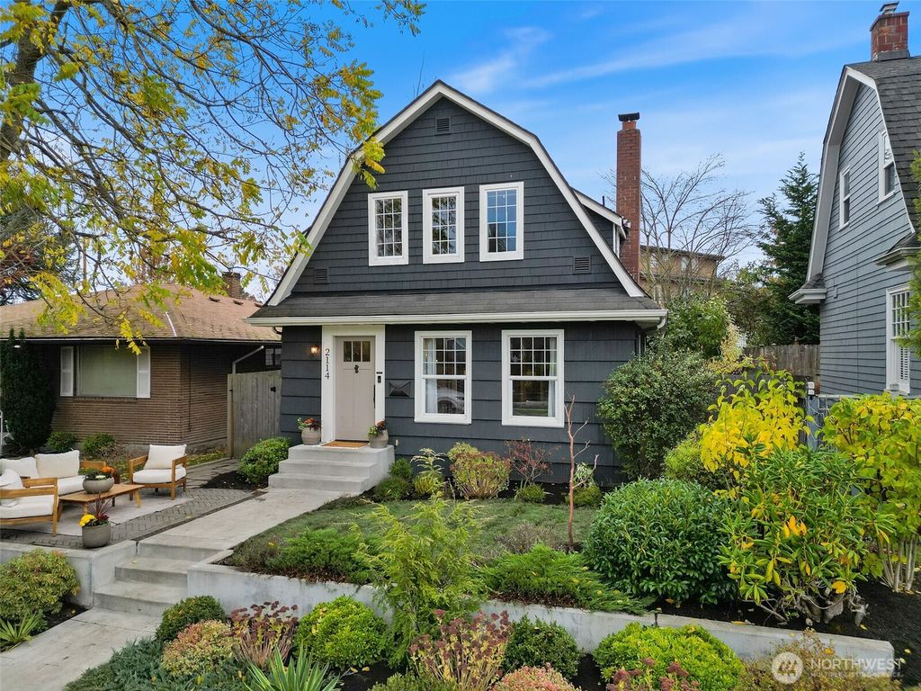 Photo of 2114 45th Avenue SW, Seattle, WA 98116 (MLS # 2446194)