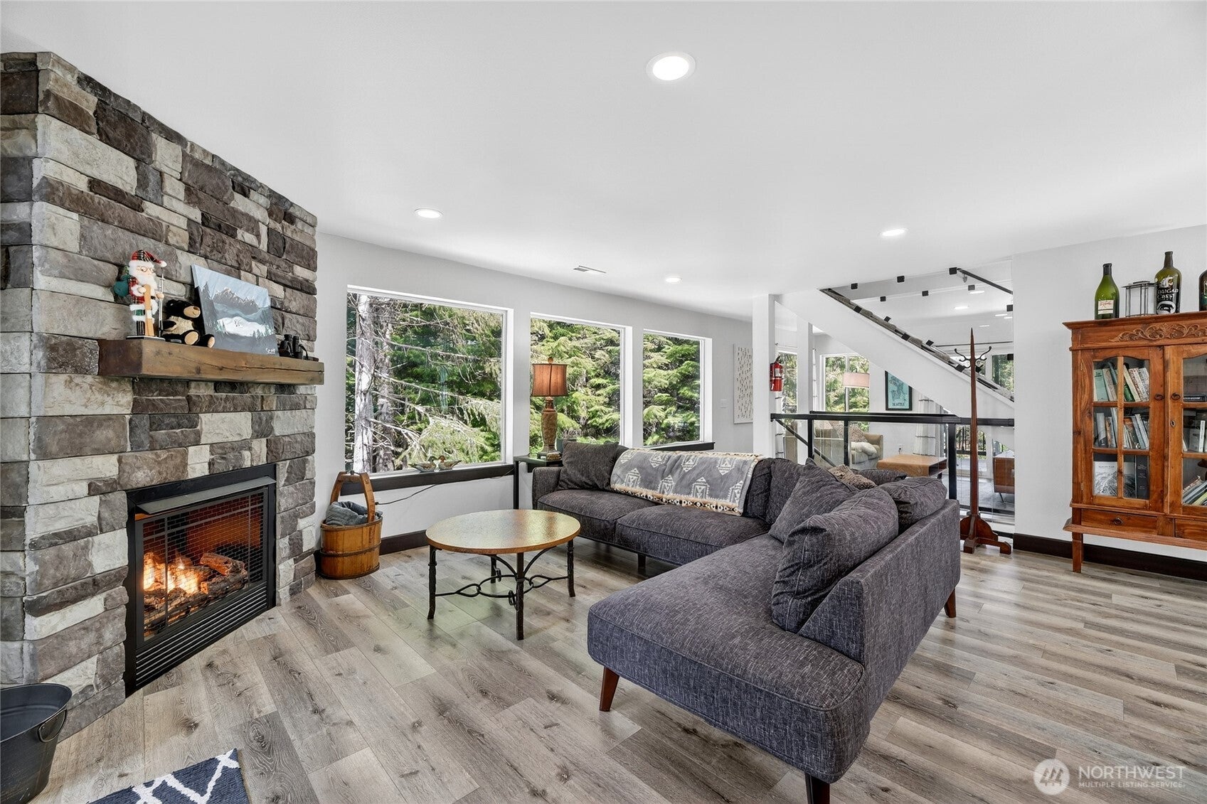 60 Snoqualmie Village Dr