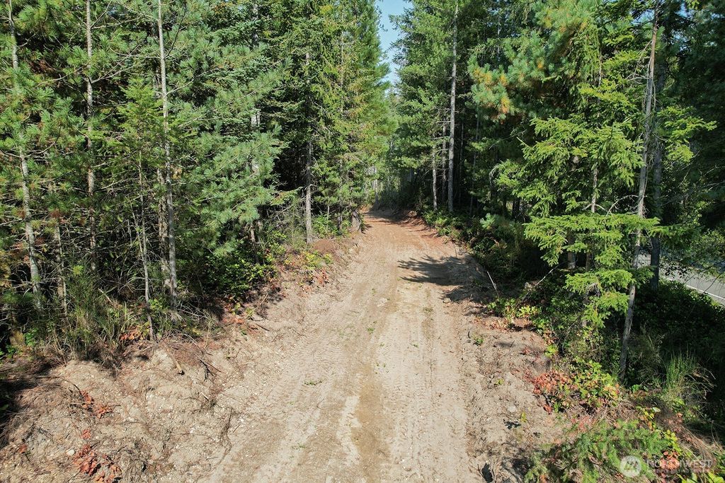 Photo of 3 Holly Road NW, Bremerton, WA 98312 (MLS # 2471578)