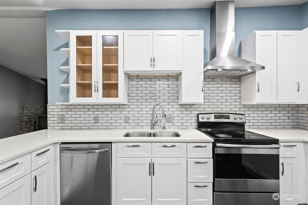 Photo of 31101 116th Avenue SE #10, Auburn, WA 98092 (MLS # 2320621)