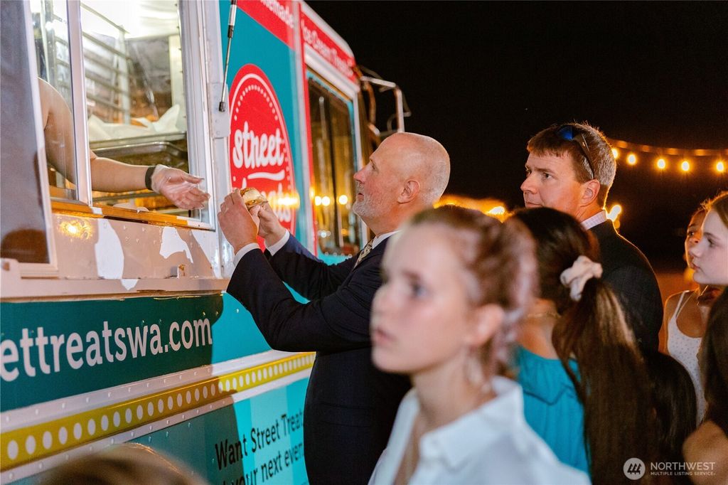 Photo of 7 XXX Olive Way, Seattle, WA 98101 (MLS # 2465843)