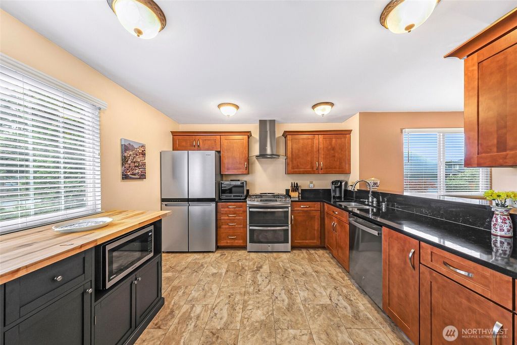 Photo of 15307 167th Avenue SE, Monroe, WA 98272 (MLS # 2381086)