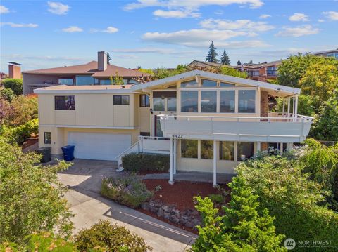 Photo of 4422 138th Avenue SE, Bellevue, WA 98006 (MLS # 2428680) Photo of 4422 138th Avenue SE, Bellevue, WA 98006 (MLS # 2428680)