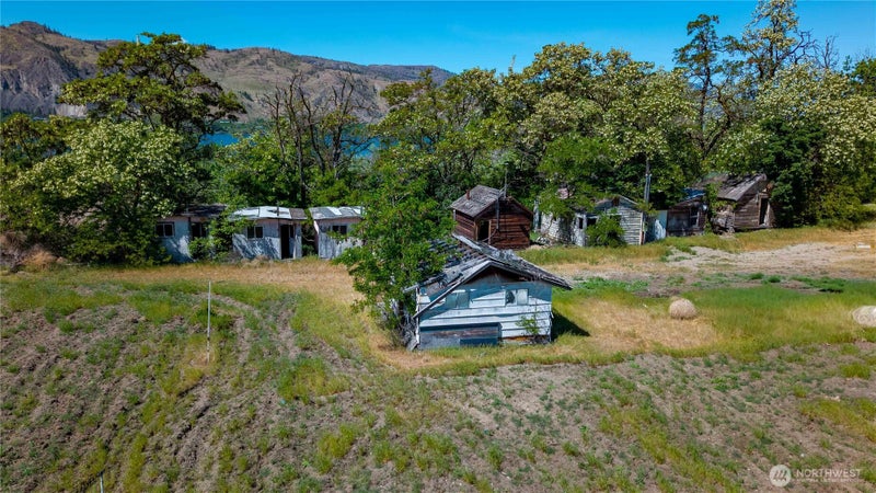 45 Thorndike Loop Road