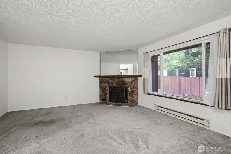 17430 Ambaum Boulevard S 37