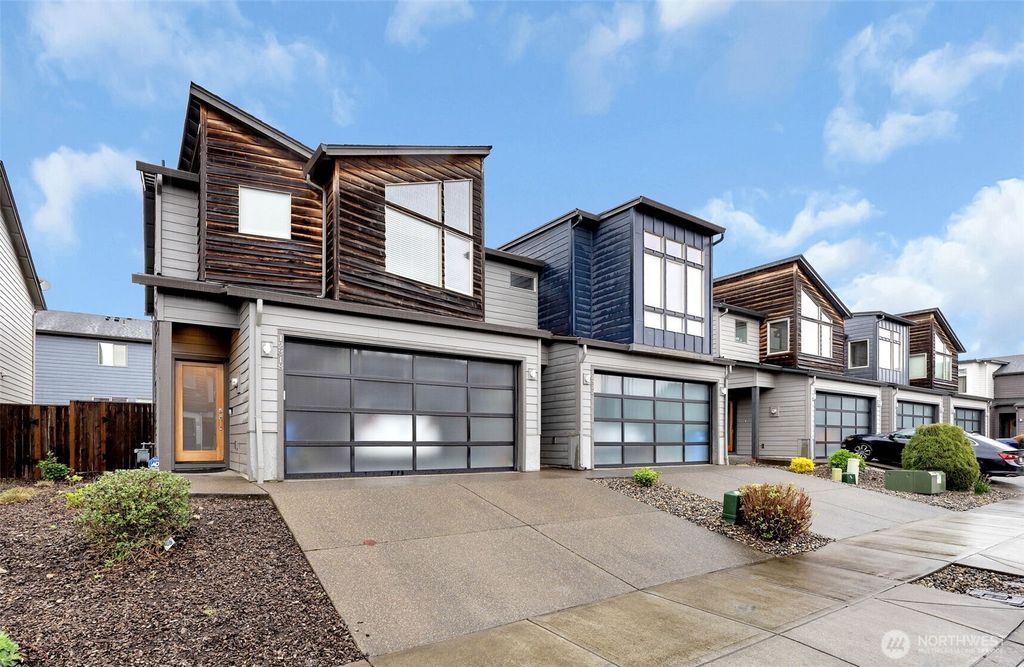 Photo of 12318 NE 116th Street, Vancouver, WA 98682 (MLS # 2508796)