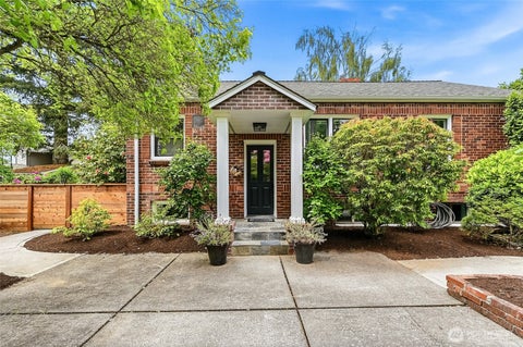 Photo of 10825 Marine View Drive SW, Seattle, WA 98146 (MLS # 2513748)