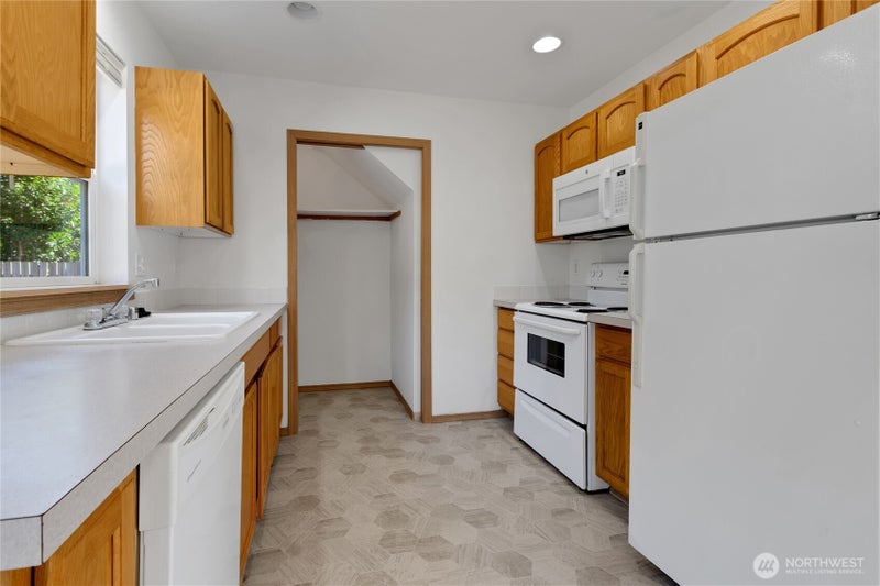 1201 126th Street Ct E