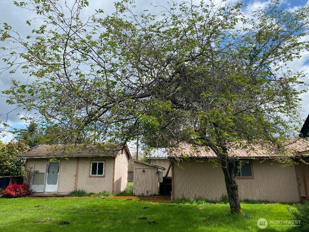 143 Huntting Road