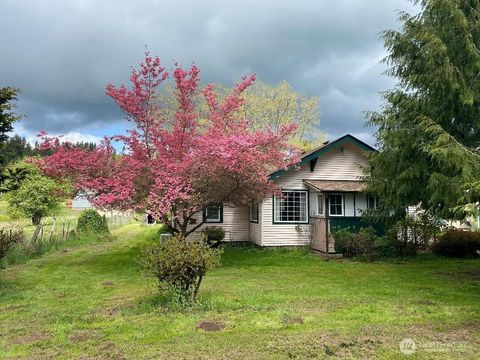 143 Huntting Road Silver Creek WA 98585