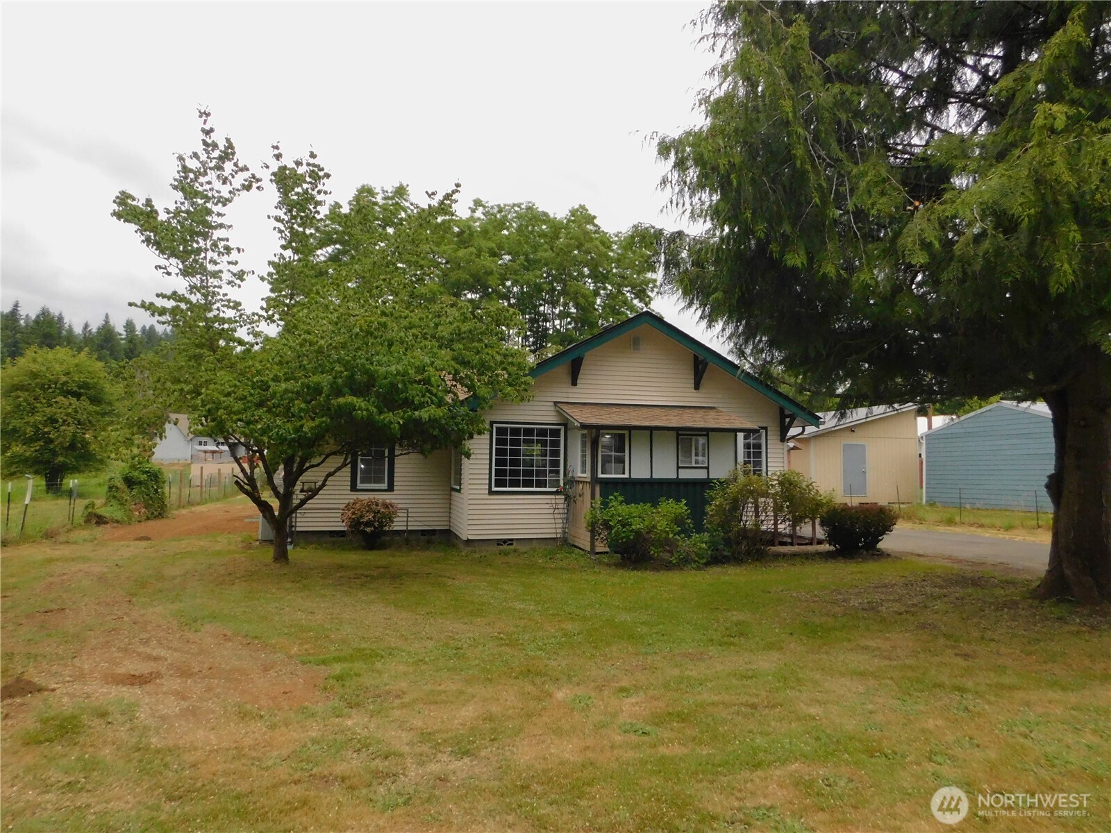 143 Huntting Road