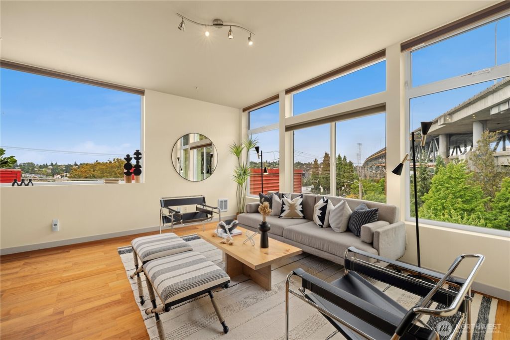 Photo of 2960 Eastlake Avenue E #403, Seattle, WA 98102 (MLS # 2417148)