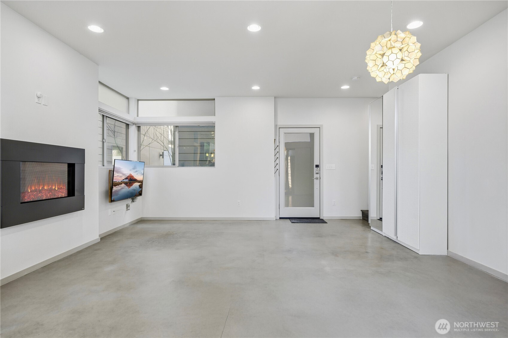 4416 Francis Avenue N B