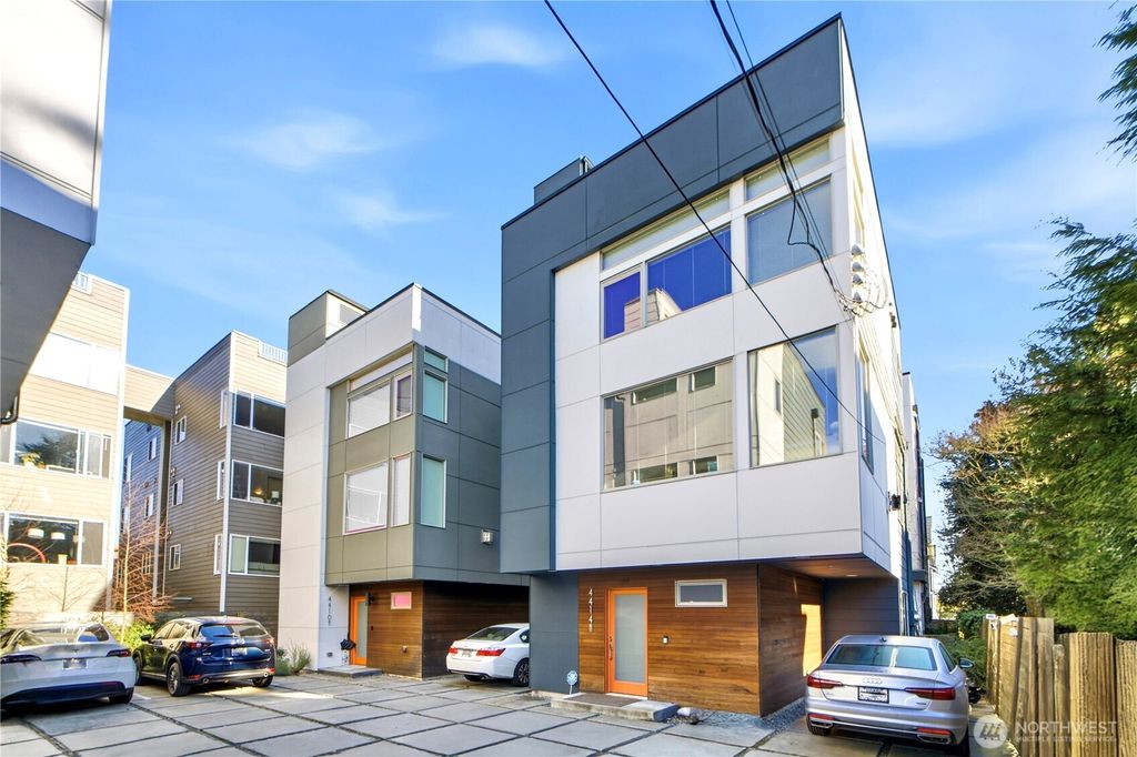 Photo of 4416 Francis Avenue N #B, Seattle, WA 98103 (MLS # 2457143)