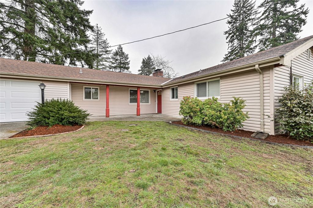 Photo of 9035 Carol Avenue S, Lakewood, WA 98499 (MLS # 2487189)