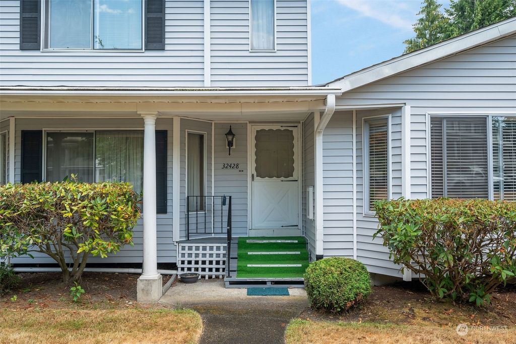 Photo of 32428 2nd Place S #5, Federal Way, WA 98003 (MLS # 2022226)