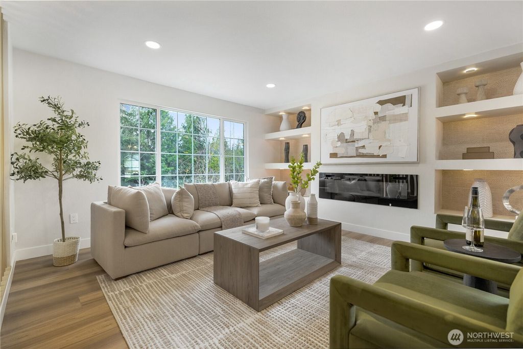 Photo of 5110 Monticello Drive, Edmonds, WA 98026 (MLS # 2365460)