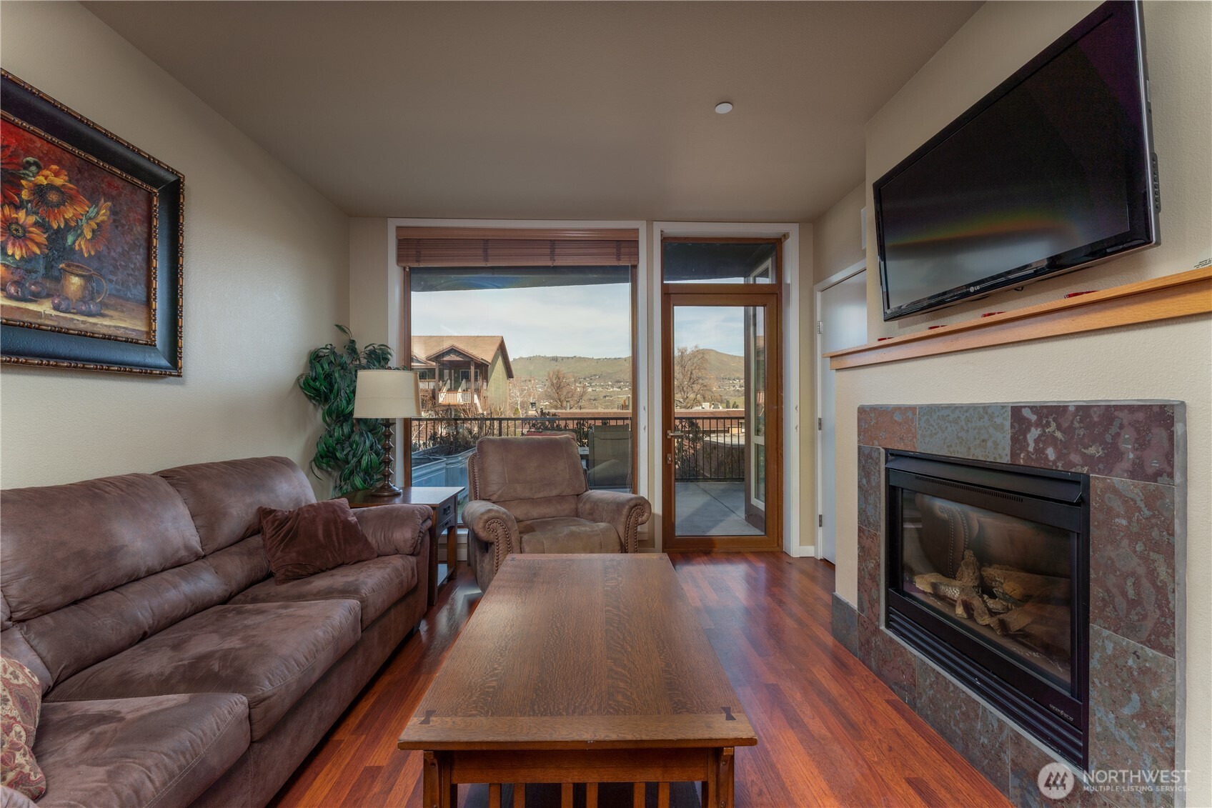 2220 W Woodin Avenue 109