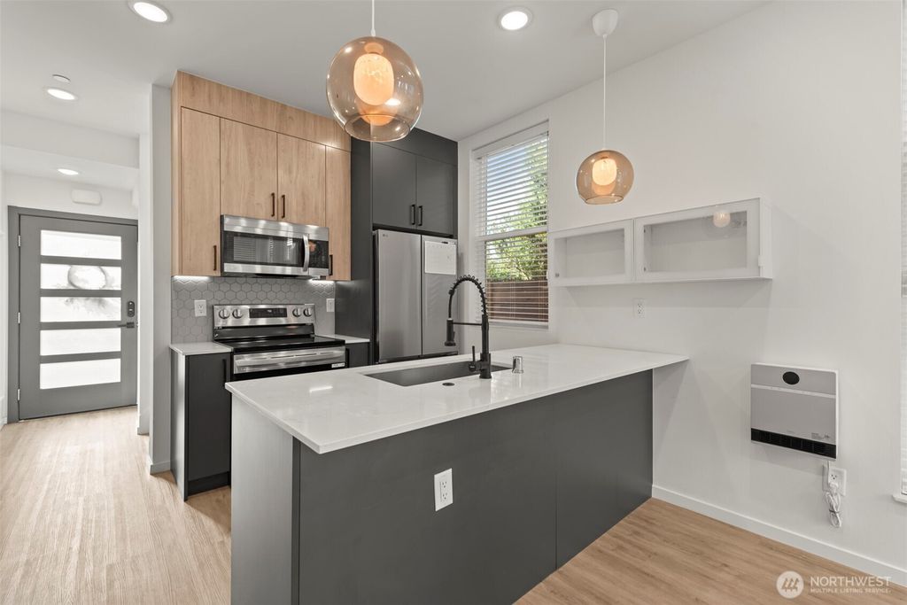 Photo of 826 NW 52nd Street #C, Seattle, WA 98107 (MLS # 2435308)