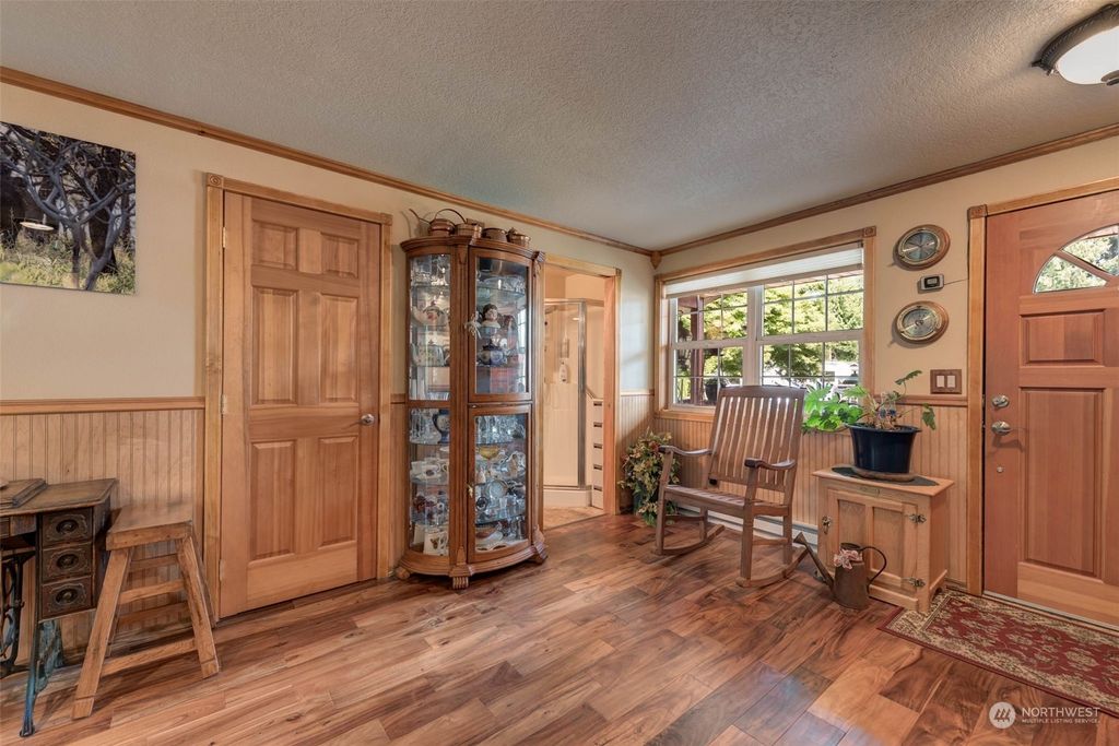 Photo of 3518 99th Drive SE, Lake Stevens, WA 98258 (MLS # 2182976)