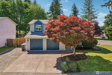 Photo of 26555 220th Place SE, Maple Valley, WA 98038 (MLS # 2535383)