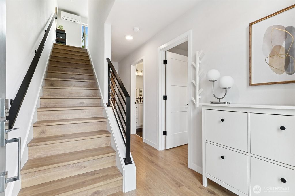 Photo of 6014 40th Avenue NE #B, Seattle, WA 98115 (MLS # 2388502)