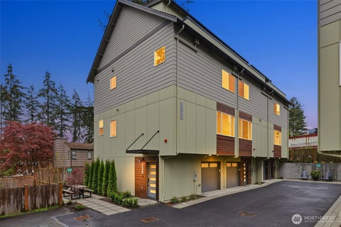 Photo of 14610 Corliss Avenue N #B, Shoreline, WA 98133 (MLS # 2571528)