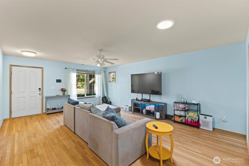 5636 Hidden Lake Loop