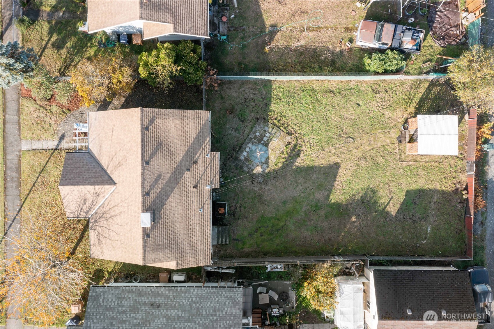 6223 S Lawrence Street