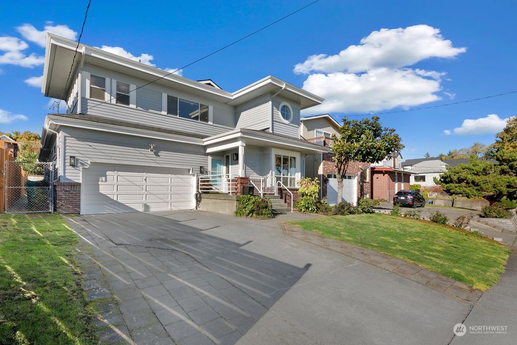 Photo of 2313 17th Avenue S, Seattle, WA 98144 (MLS # 2176580)