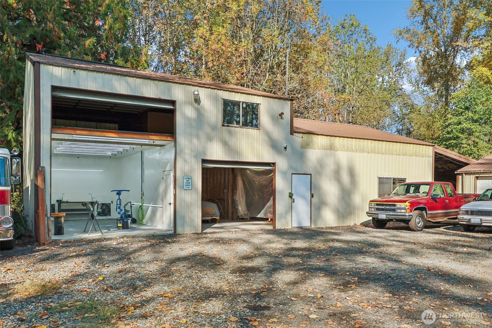 27515 Entwhistle Road E