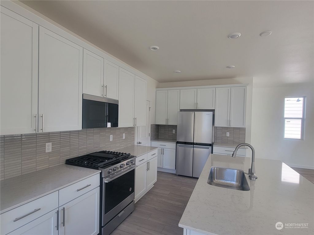 Photo of 17719 SE 265 Street #43, Covington, WA 98042 (MLS # 2229692)