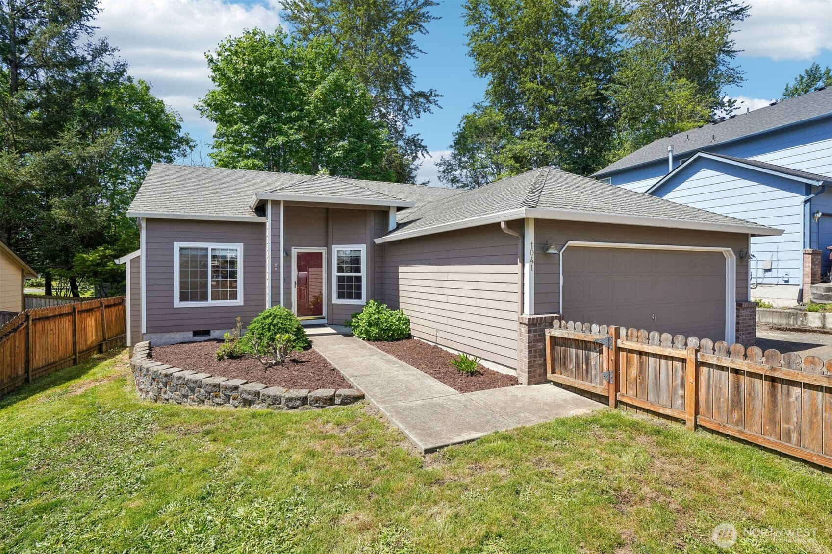 Listing image 1
