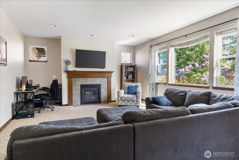 2837 SW Fairway Point Drive