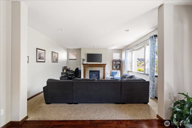 2837 SW Fairway Point Drive